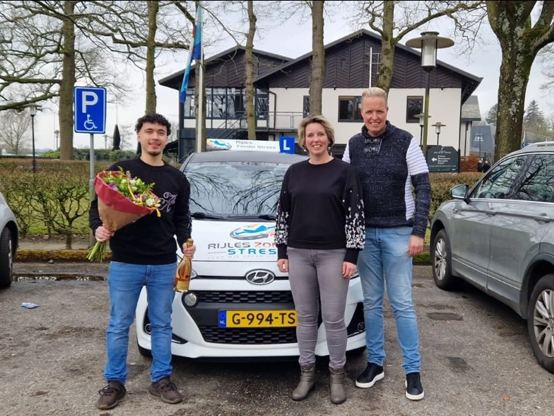 Nieuwe rijinstructeur: Nigel Apon